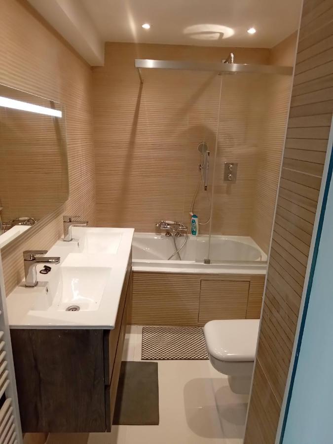 Liege Centre Mediacite Appartement Possible Parking Terrasse Immense 8Eme Pour 2 Personnes Ngoại thất bức ảnh
