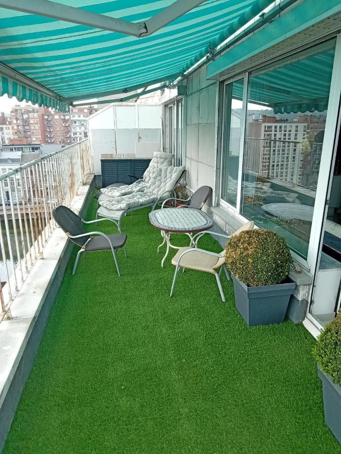 Liege Centre Mediacite Appartement Possible Parking Terrasse Immense 8Eme Pour 2 Personnes Ngoại thất bức ảnh