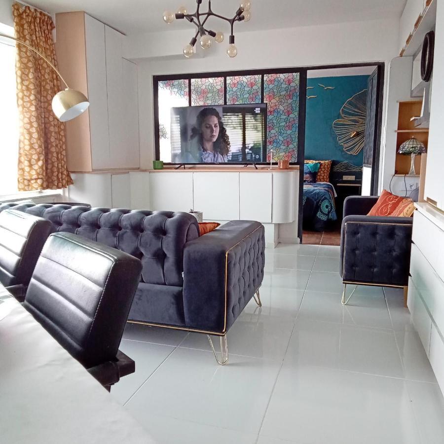 Liege Centre Mediacite Appartement Possible Parking Terrasse Immense 8Eme Pour 2 Personnes Ngoại thất bức ảnh
